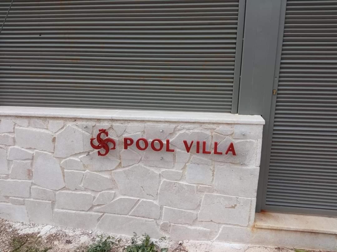 Luxury Chrysa Private Pool & Villa